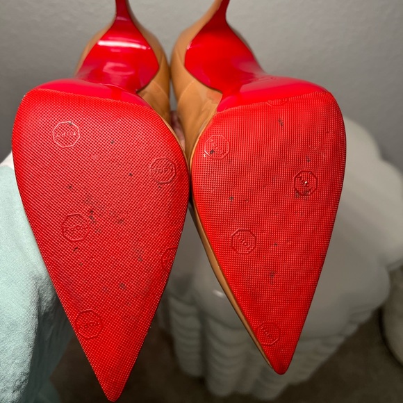 Christian Louboutin So Kate Patent Pointed Toe Pumps - Picture 10 of 15